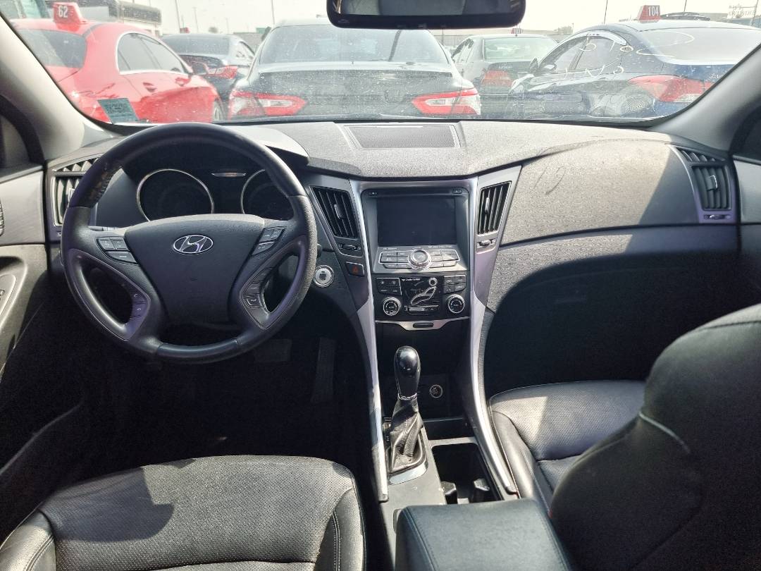 HYUNDAI SONATA 2012 - Marhaba Auction Used Cars - Image 6