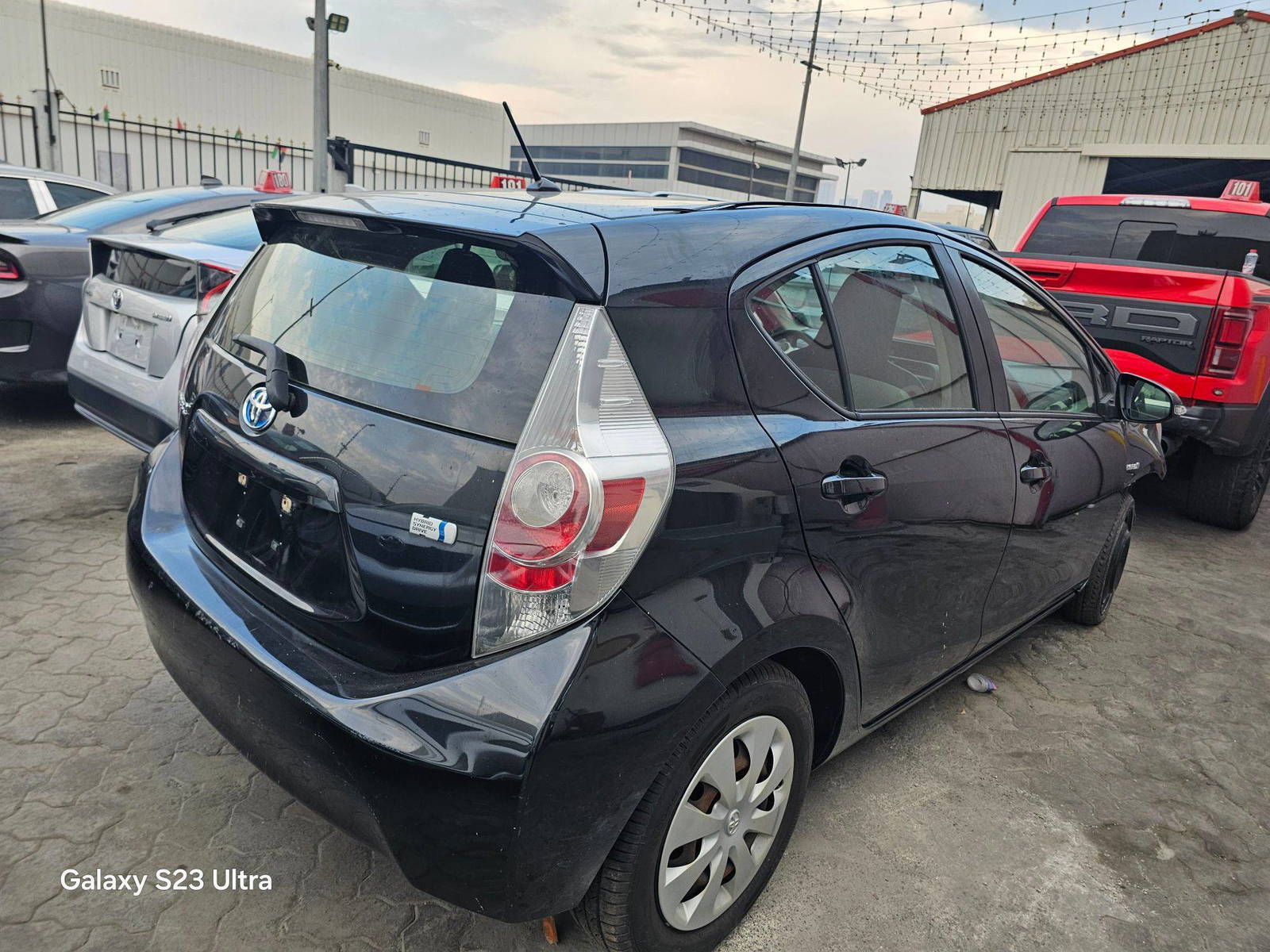 2013 TOYOTA PRIUS C — 76468 Miles — Lot 1554350 — Main - Marhaba Auctions Used Cars - Image 5