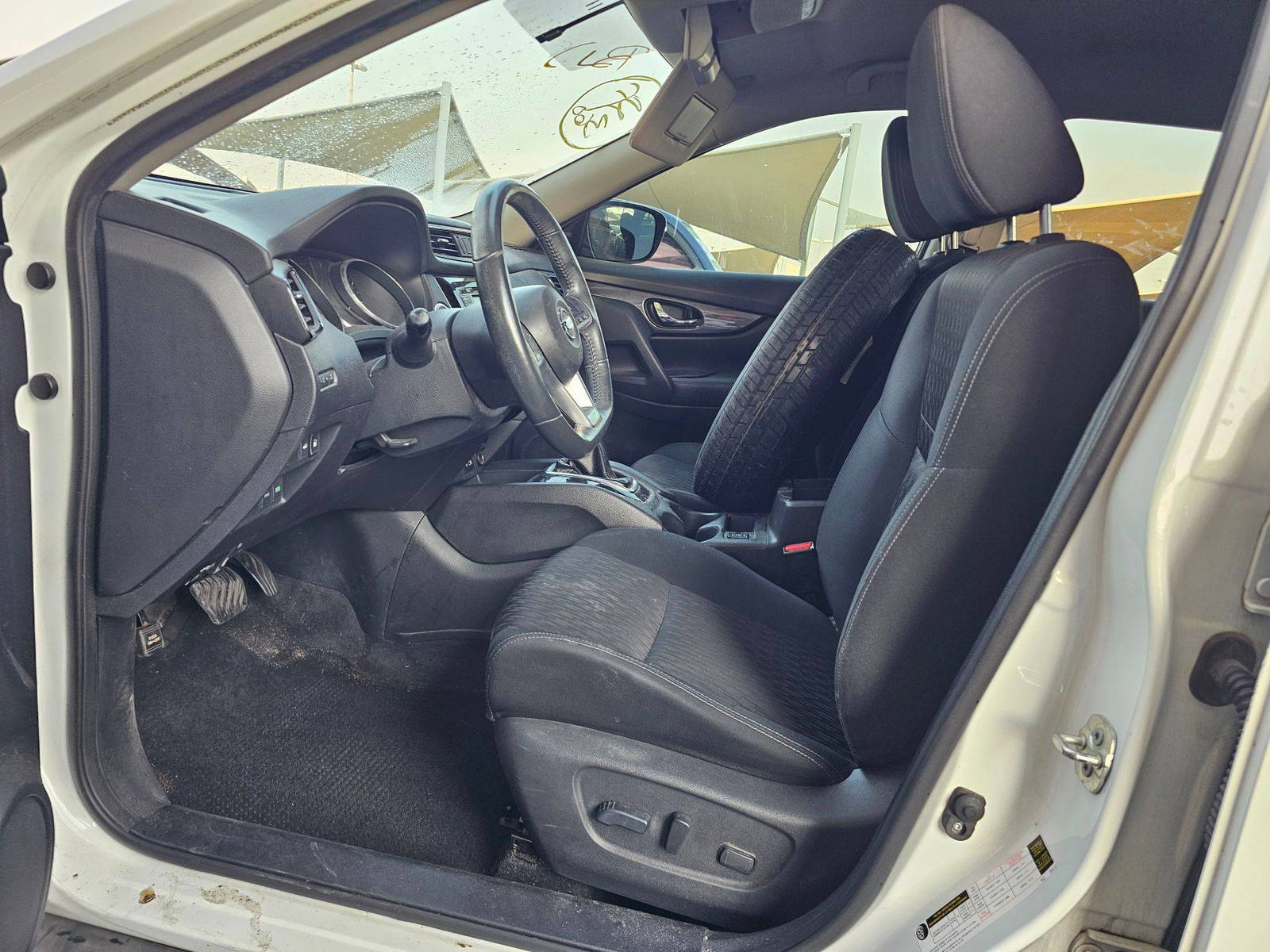 NISSAN ROGUE 2018 - Marhaba Auction Used Cars - Image 6