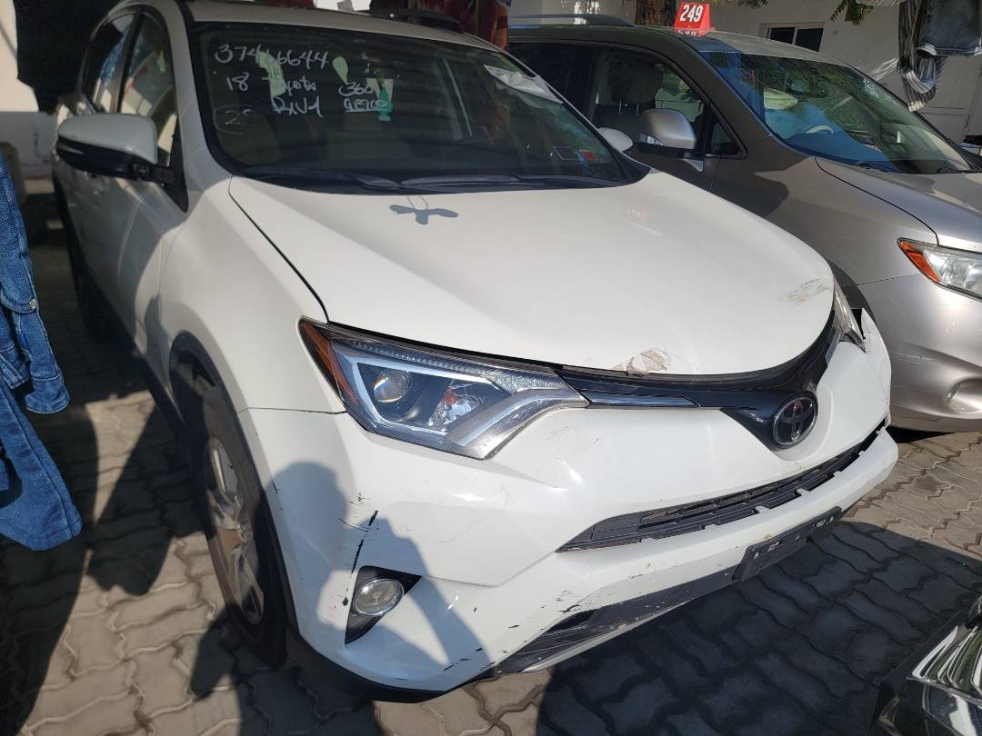 2018 TOYOTA RAV4 — 115764 Miles — Lot 24203 - Marhaba Auctions Used Cars - Image 10