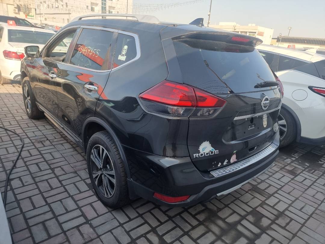 NISSAN ROGUE 2017 - Marhaba Auction Used Cars - Image 5