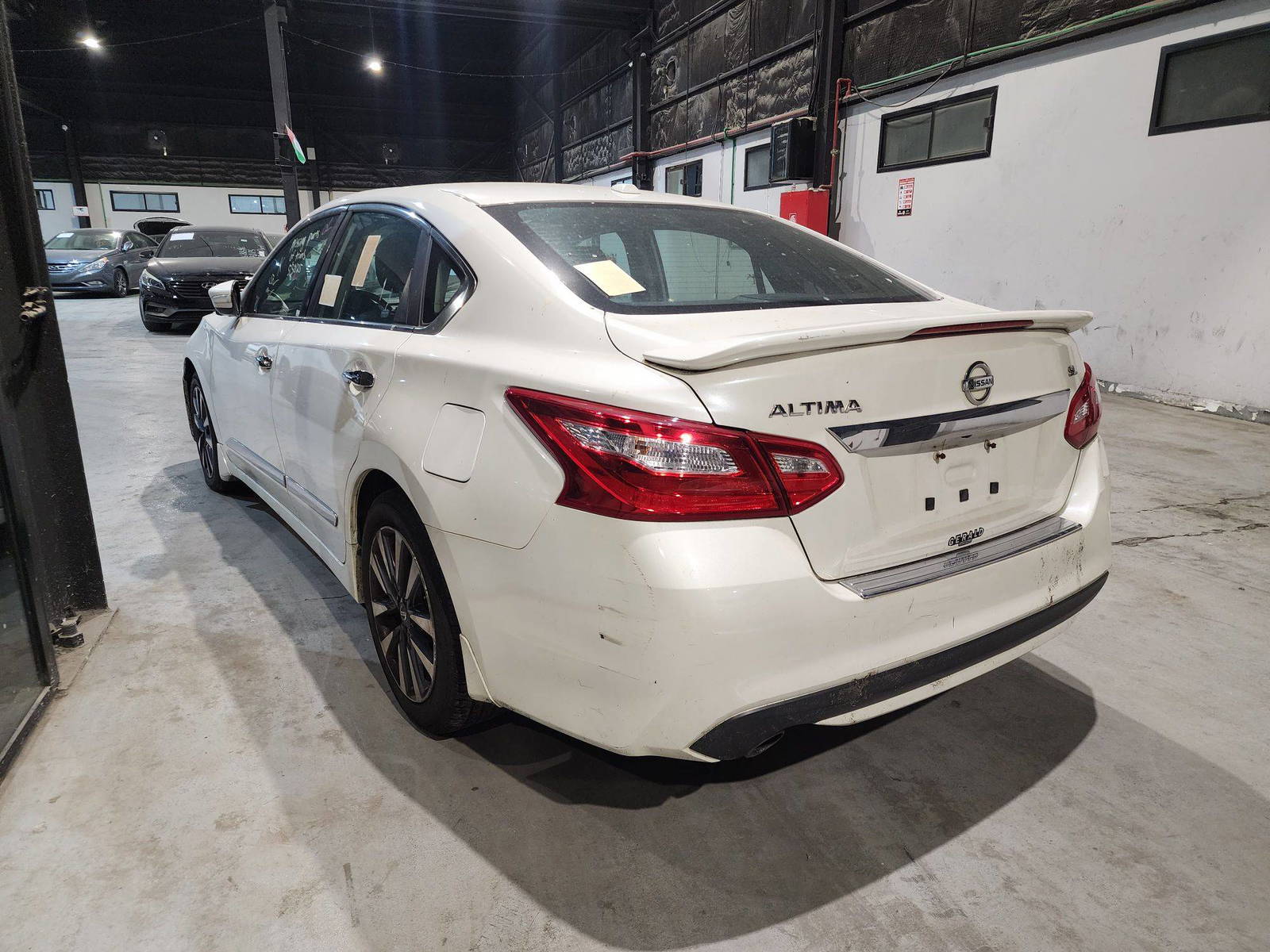2016 NISSAN ALTIMA — 190844 Miles — Lot 4597582 — Al Quoz - Marhaba Auctions Used Cars - Image 6