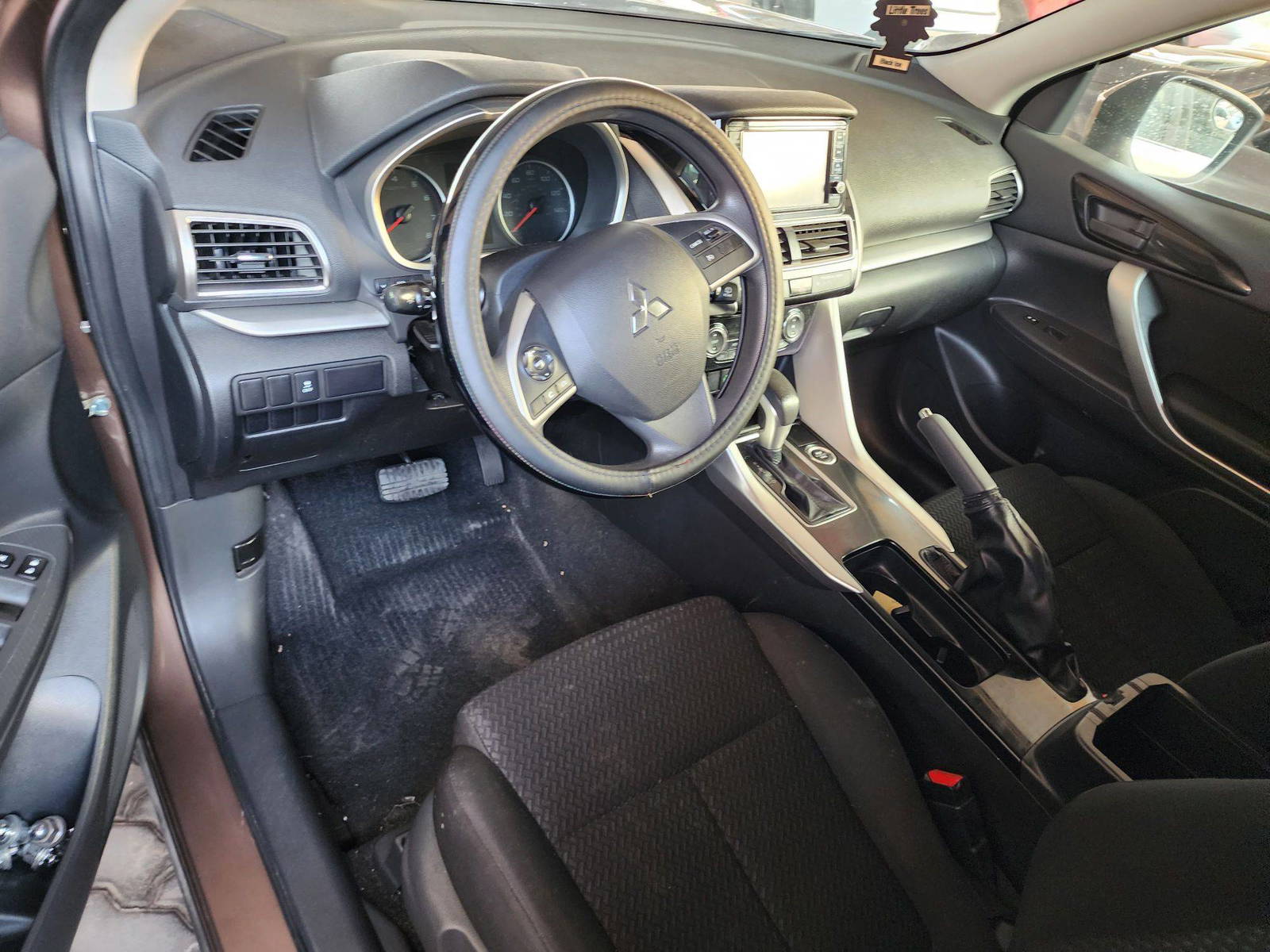 2019 MITSUBISHI Eclipse Cross ES — 85190 Miles — Lot 37182495 - Marhaba Auctions Used Cars - Image 9