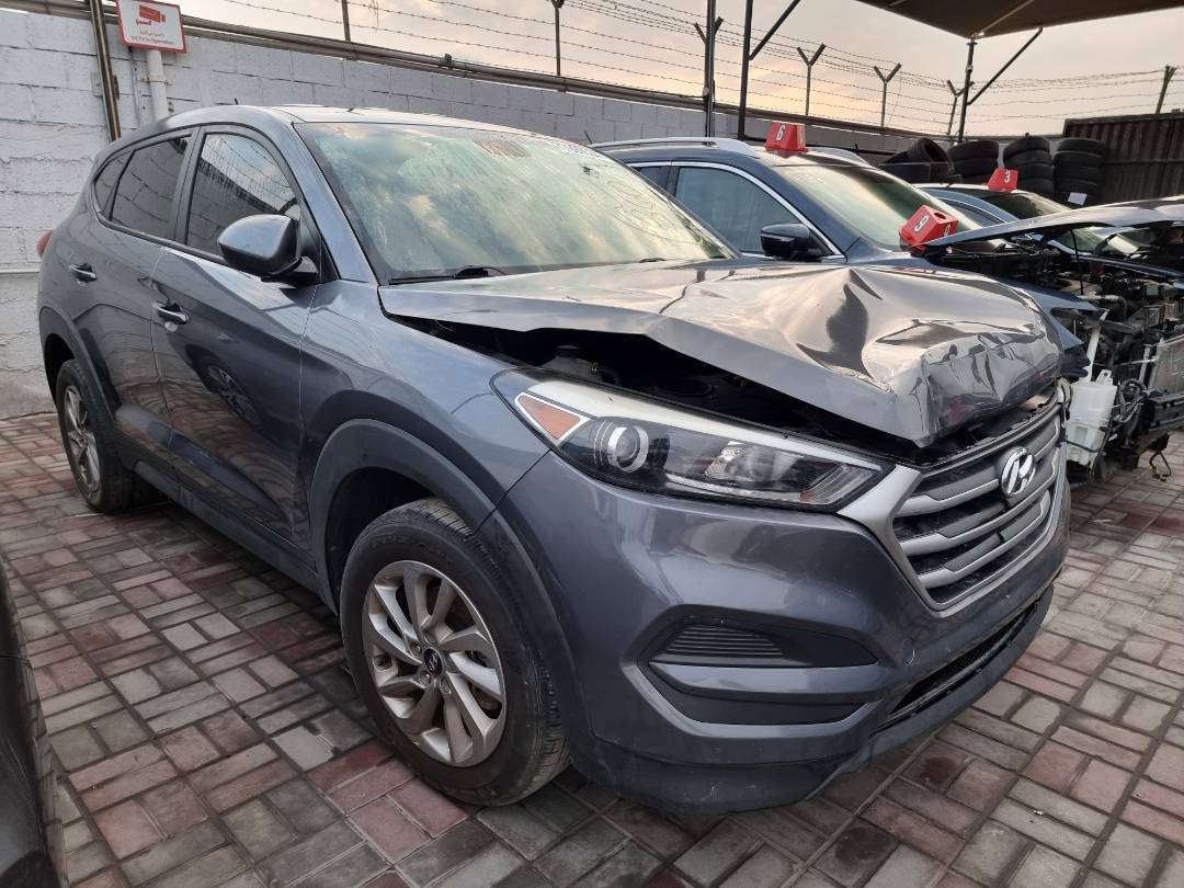 2017 HYUNDAI TUCSON — 108368 Miles — Lot 125487 — Ind. 12 - Marhaba Auctions Used Cars - Image 4