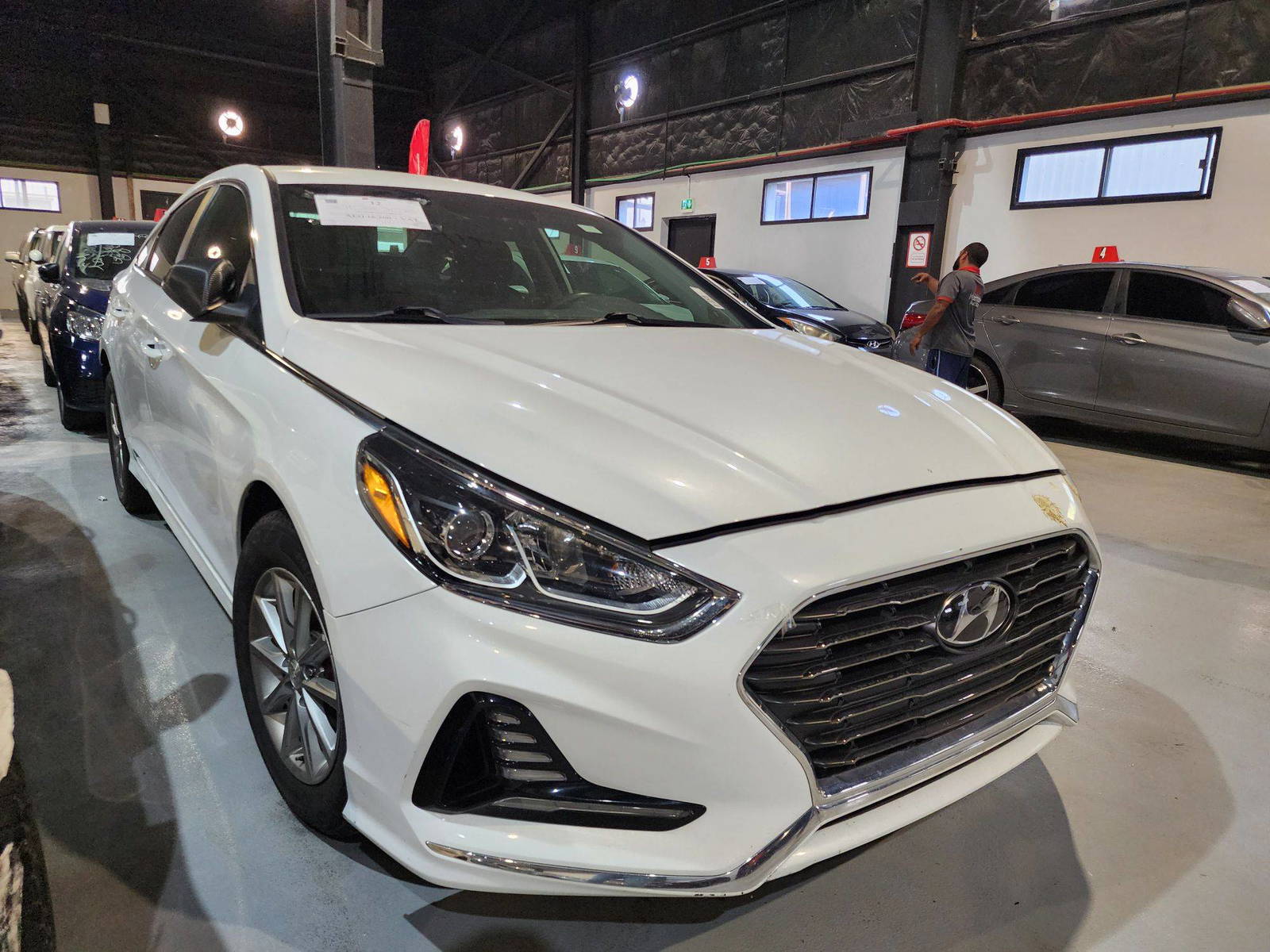 2019 HYUNDAI SONATA — 88478 KM — Lot 803768 — Al Quoz - Marhaba Auctions Used Cars - Image 3