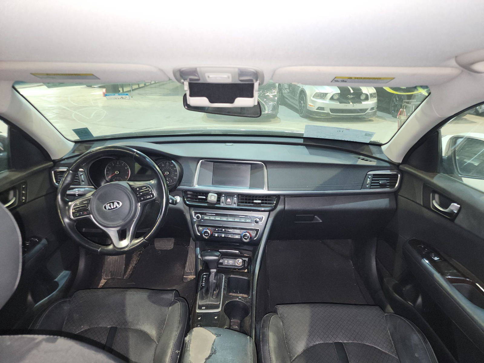 2018 KIA OPTIMA — 173560 Miles — Lot 49215305 — Al Quoz - Marhaba Auctions Used Cars - Image 8