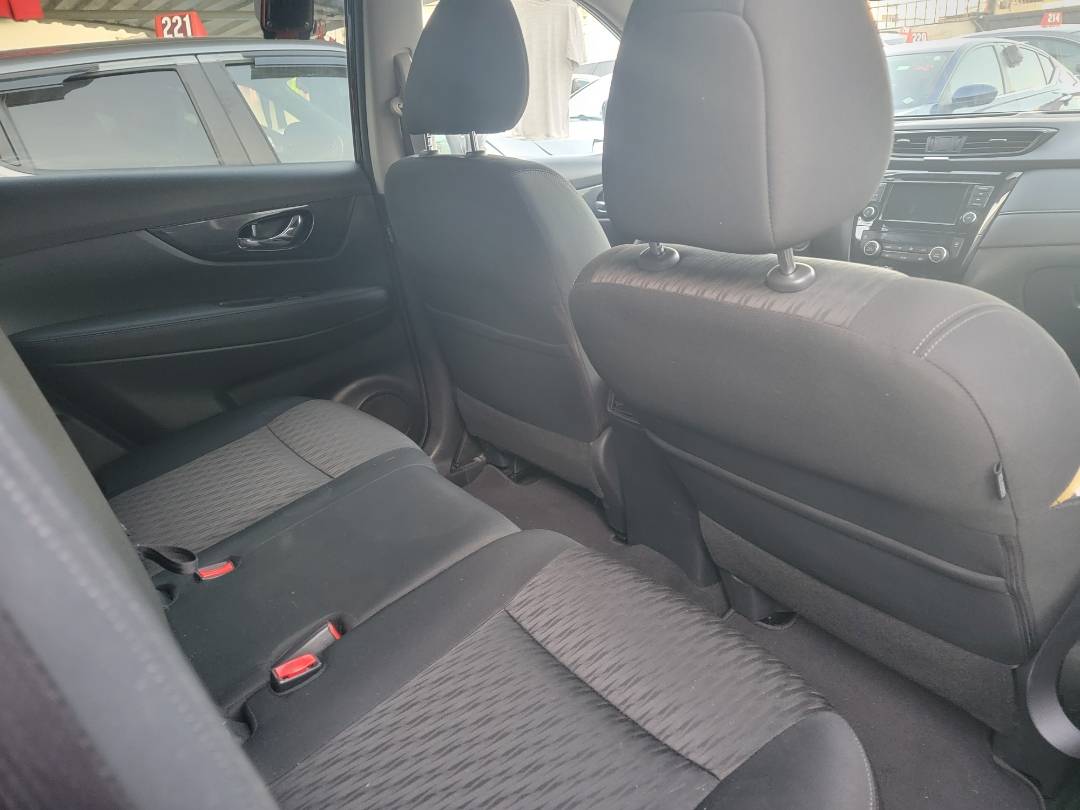 2019 NISSAN ROGUE — 104989 Miles — Lot 73114953 - Marhaba Auctions Used Cars - Image 4