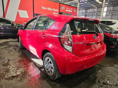 2016 TOYOTA PRIUS at Marhaba Auctions