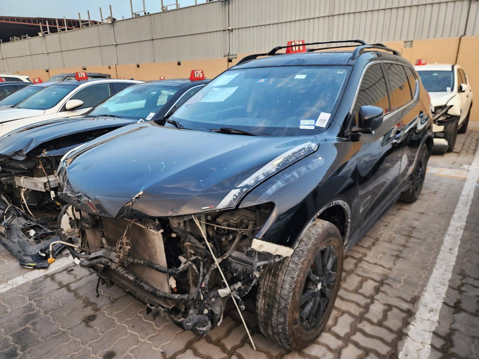 NISSAN ROGUE 2017 - Marhaba Auction Used Cars - Image 4
