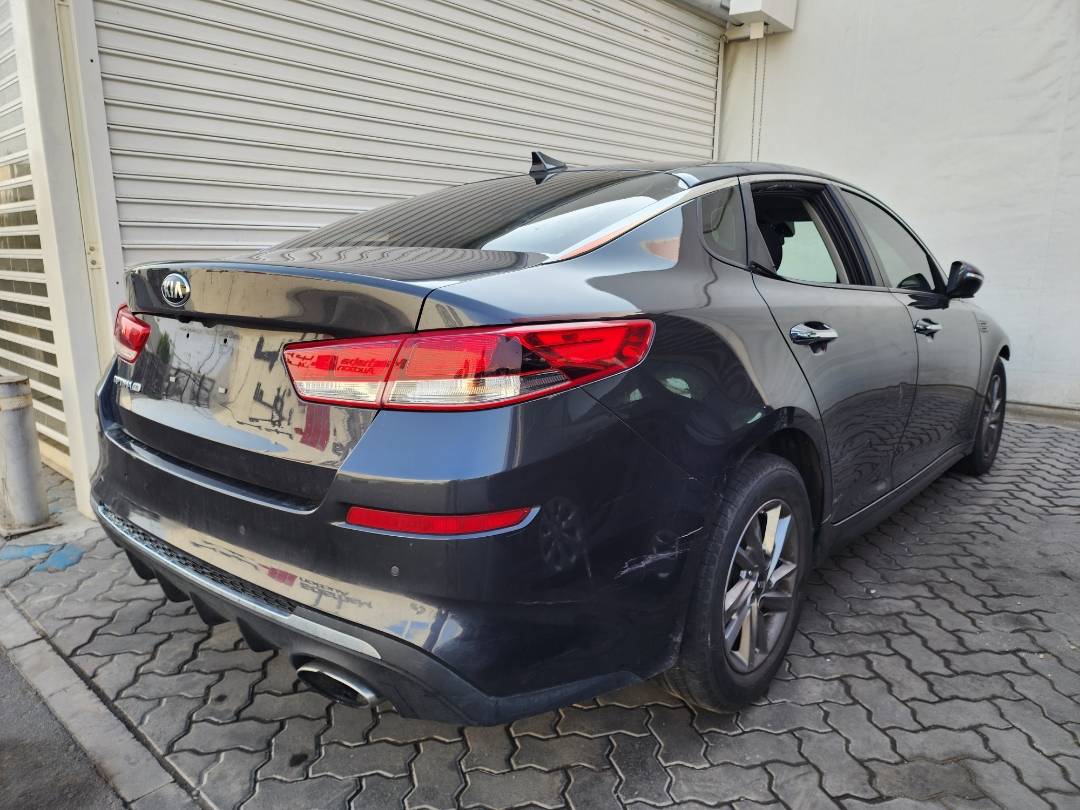 2019 KIA OPTIMA — 89307 Miles — Lot 49893724 — Souq - Marhaba Auctions Used Cars - Image 5