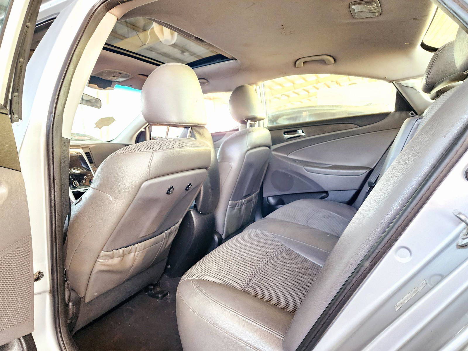2011 HYUNDAI SONATA — 139916 Miles — Lot 65788904 — Souq - Marhaba Auctions Used Cars - Image 6