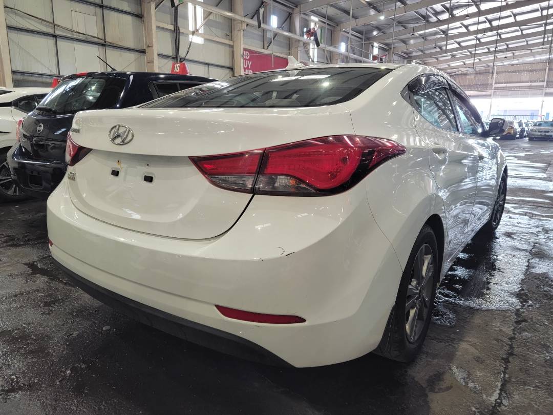 2014 HYUNDAI ELANTRA — 122959 KM — Lot H521397 — Main - Marhaba Auctions Used Cars - Image 3