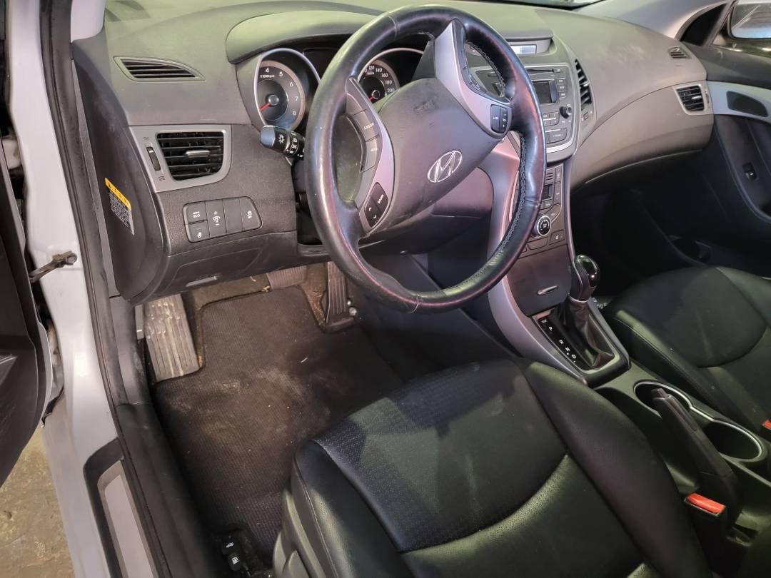 2015 HYUNDAI AVANTE — 118794 KM — Lot 459084 — Main - Marhaba Auctions Used Cars - Image 9