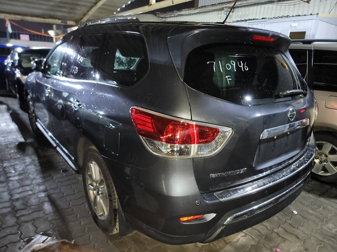 2014 NISSAN PATHFINDER — 180581 Miles — Lot 69810103 - Marhaba Auctions Used Cars - Image 3