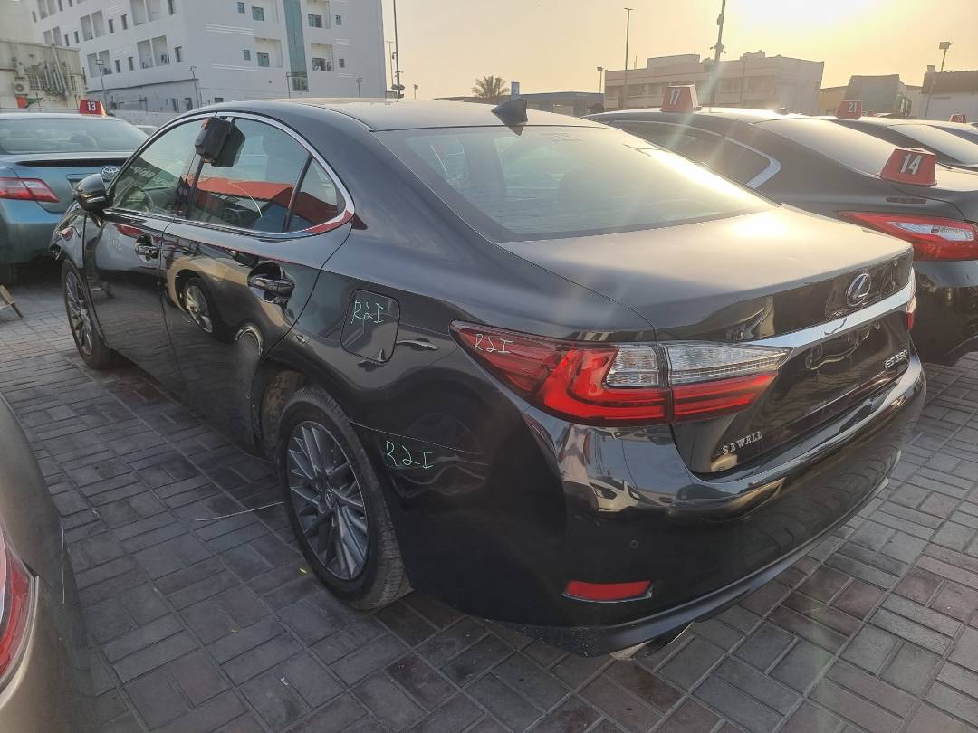 2018 LEXUS ES 350 — 66304 Miles — Lot 215487 — Main - Marhaba Auctions Used Cars - Image 3