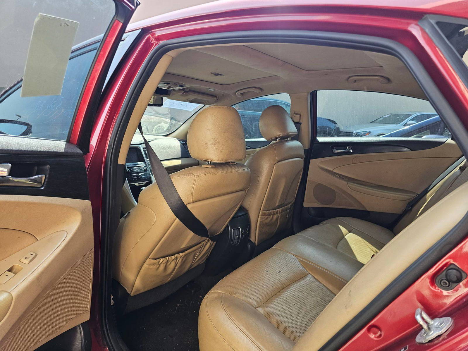 2014 HYUNDAI SONATA — 163081 Miles — Lot 8594989 — Main - Marhaba Auctions Used Cars - Image 6