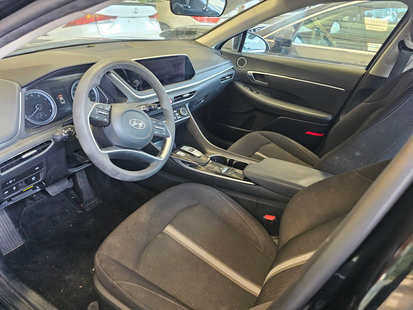 HYUNDAI SONATA 2023 - Marhaba Auction Used Cars - Image 8