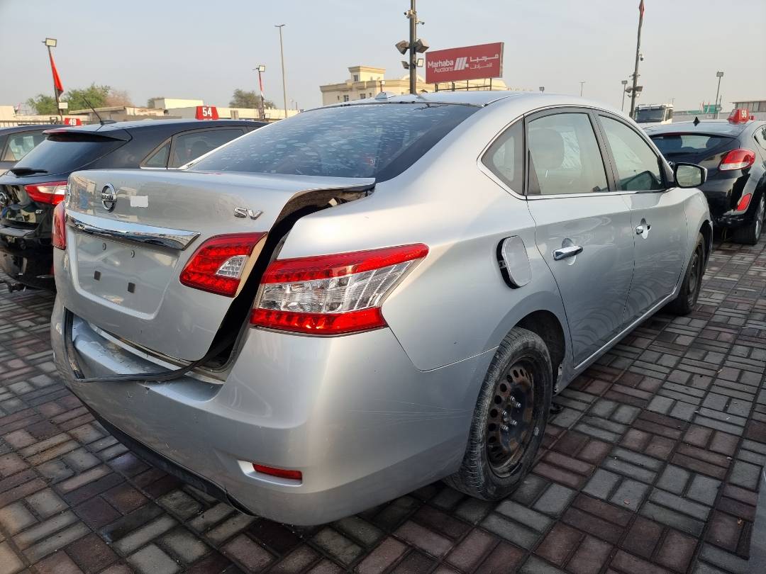 2015 NISSAN SENTRA — 204391 Miles — Lot 215478 — Souq - Marhaba Auctions Used Cars - Image 4