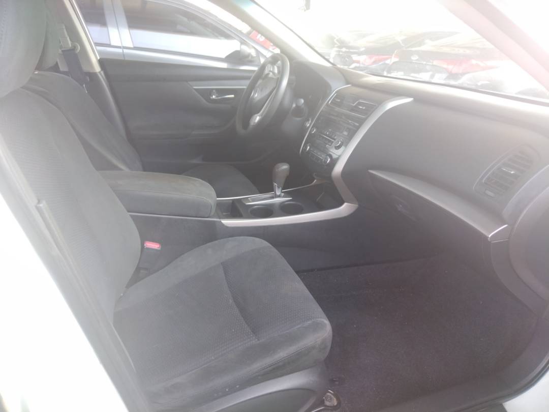 2015 NISSAN ALTIMA — 203729 Miles — Lot N311822 - Marhaba Auctions Used Cars - Image 4