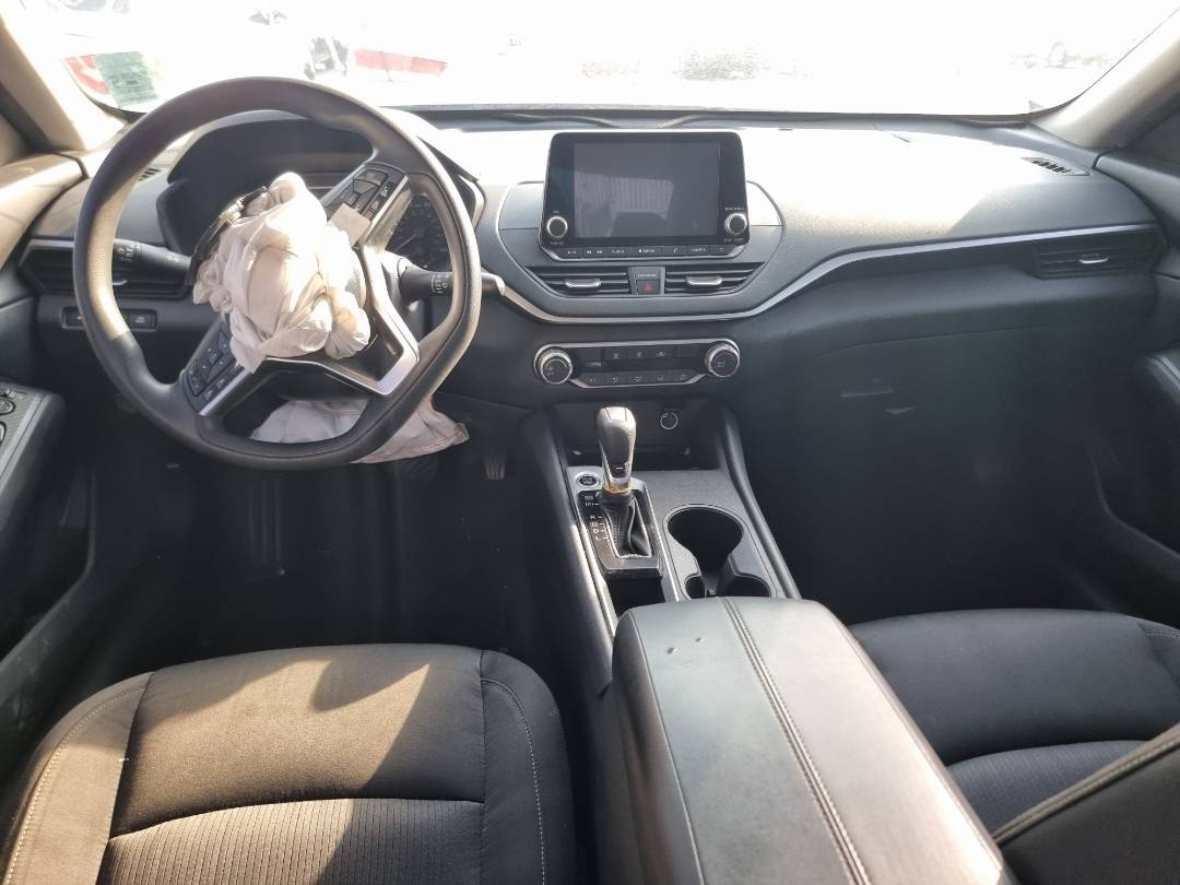 2020 NISSAN ALTIMA — 93891 Miles — Lot 125487 — Souq - Marhaba Auctions Used Cars - Image 8