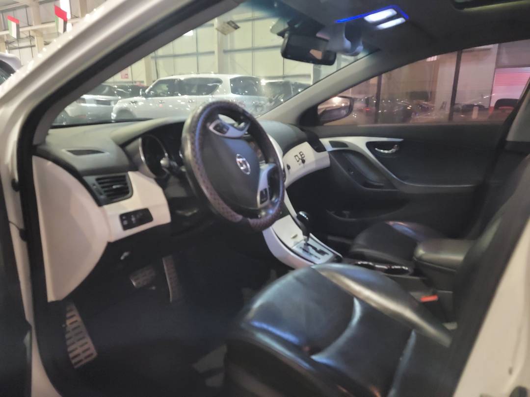 2011 HYUNDAI AVANTE — 138262 KM — Lot BU122706 — Main - Marhaba Auctions Used Cars - Image 6
