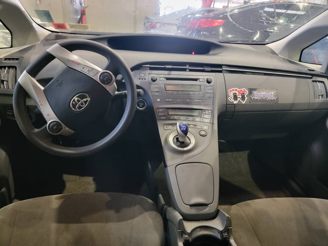 2010 TOYOTA PRIUS — 205517 Miles — Lot 77277634 — Main - Marhaba Auctions Used Cars - Image 7