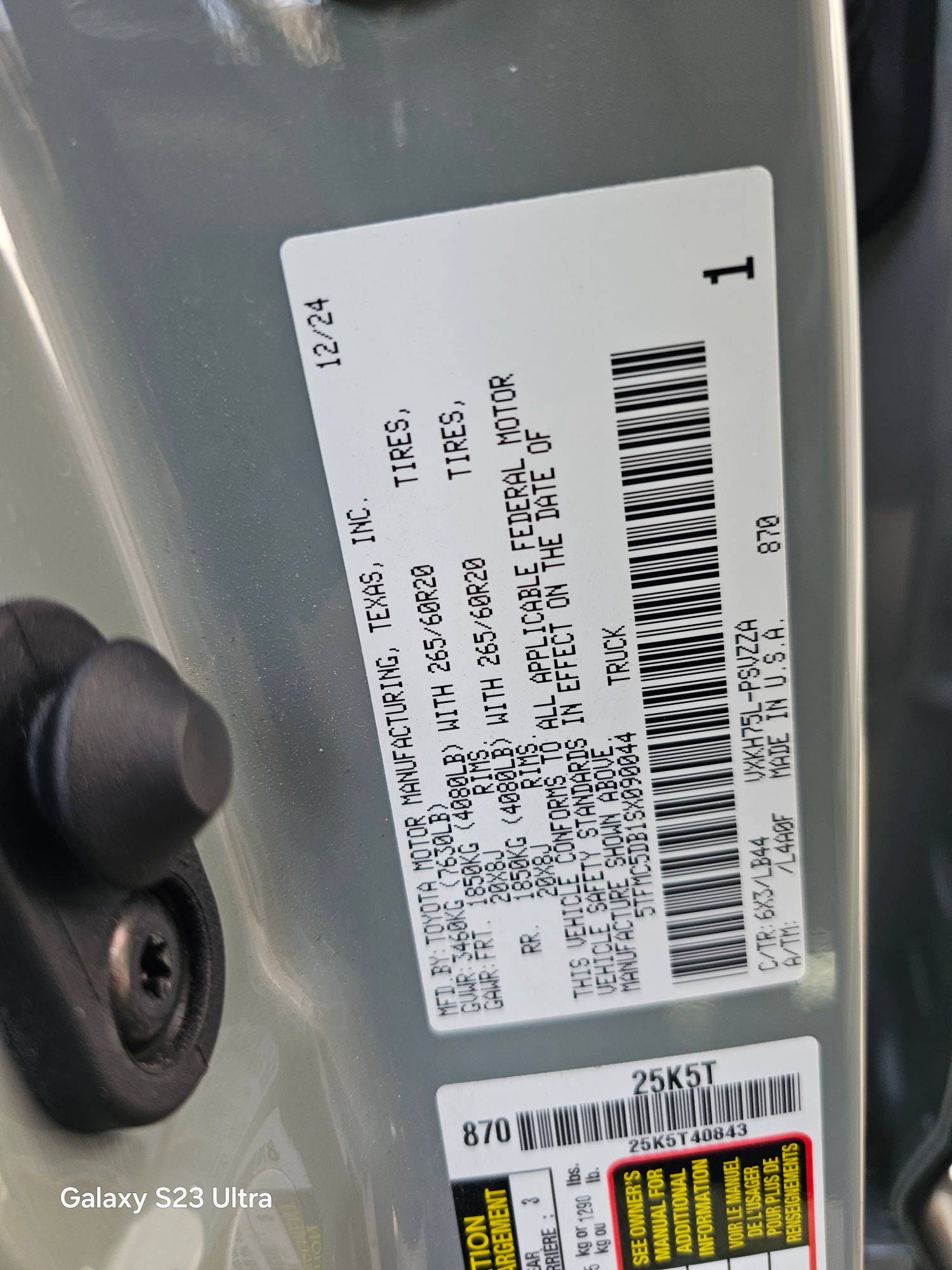 TOYOTA TUNDRA 2025 - Marhaba Auction Used Cars - Image 10