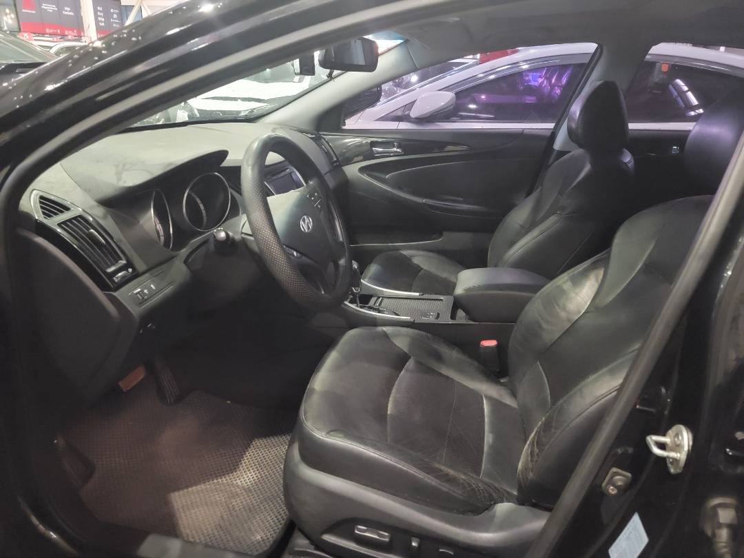 2010 HYUNDAI SONATA — 134872 KM — Lot 078664 — Main - Marhaba Auctions Used Cars - Image 8