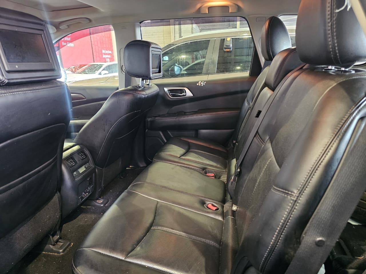 2015 NISSAN PATHFINDER — 146617 Miles — Lot 601461 — Main - Marhaba Auctions Used Cars - Image 9