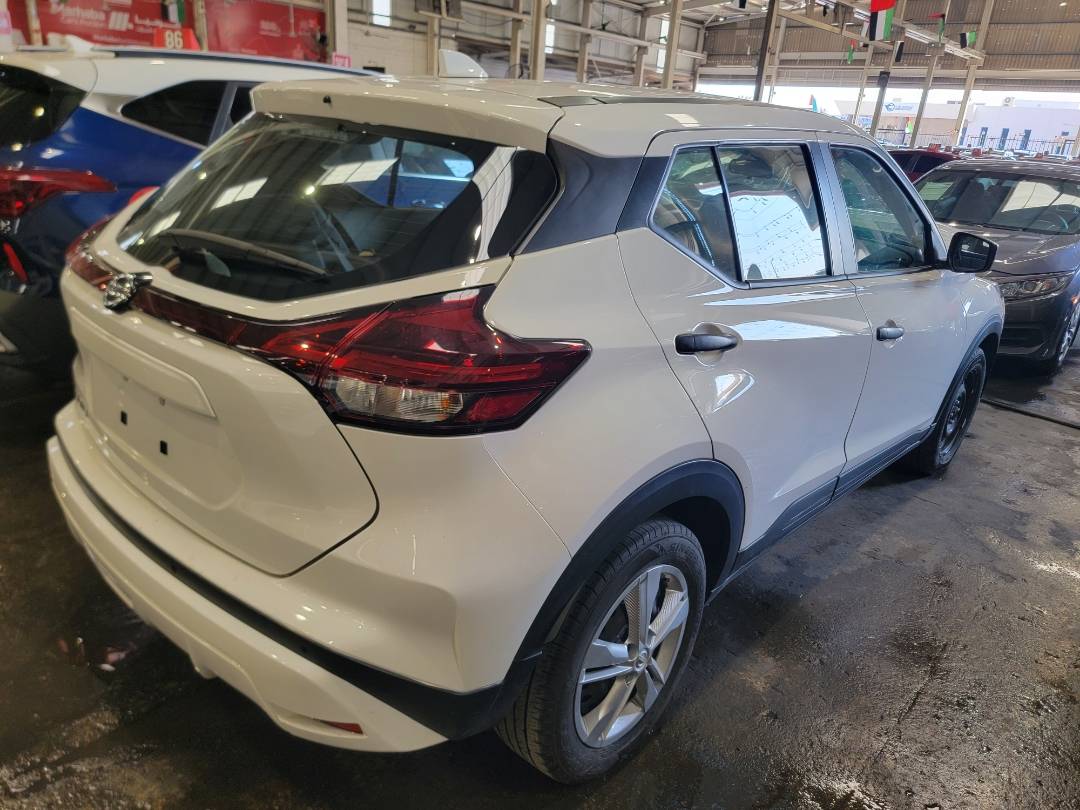 2021 NISSAN KICKS — 97864 Miles — Lot ML469657 - Marhaba Auctions Used Cars - Image 4