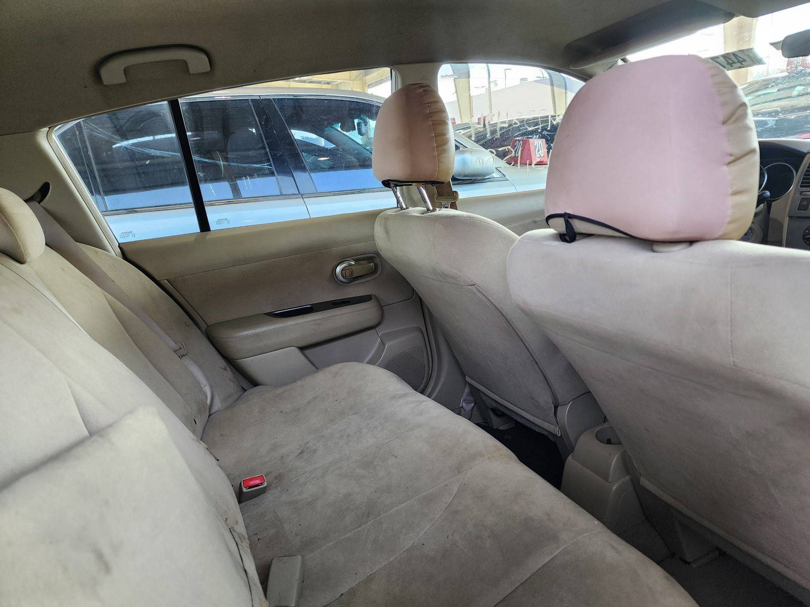2007 NISSAN VERSA — 213158 Miles — Lot 44738474 — Souq - Marhaba Auctions Used Cars - Image 4
