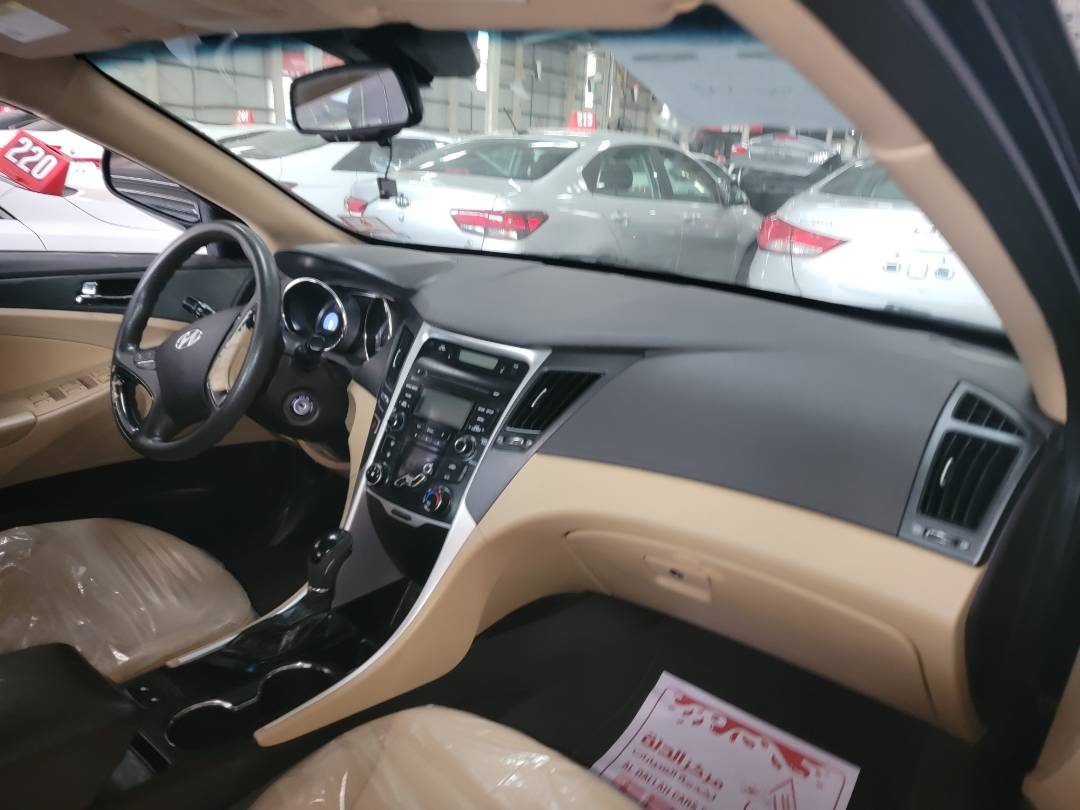 2013 HYUNDAI SONATA — 113751 Miles — Lot 676196 - Marhaba Auctions Used Cars - Image 6