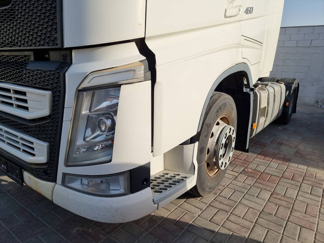 2014 VOLVO FH-Series — 726271 KM — Lot 692943 — Main - Marhaba Auctions Used Cars - Image 10