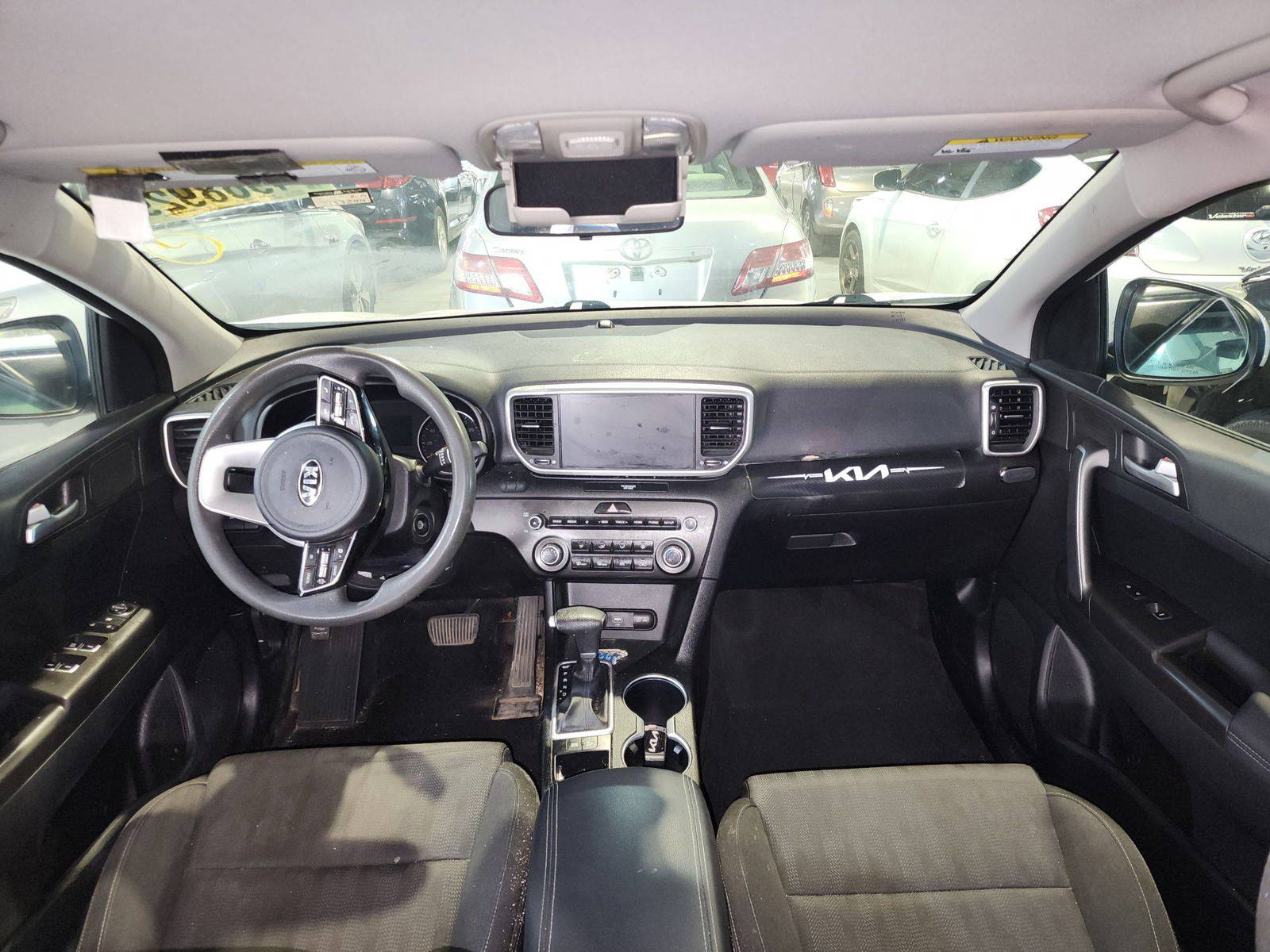 2022 KIA SPORTAGE — 133244 Miles — Lot 017760 — Al Quoz - Marhaba Auctions Used Cars - Image 8