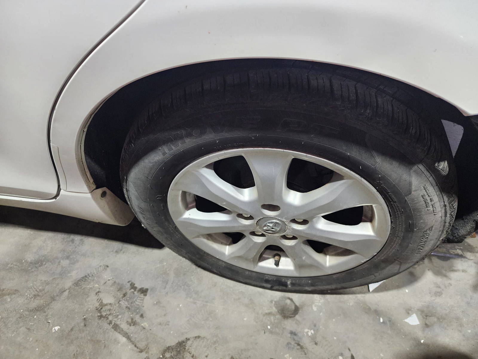 TOYOTA CAMRY 2010 - Marhaba Auction Used Cars - Image 11