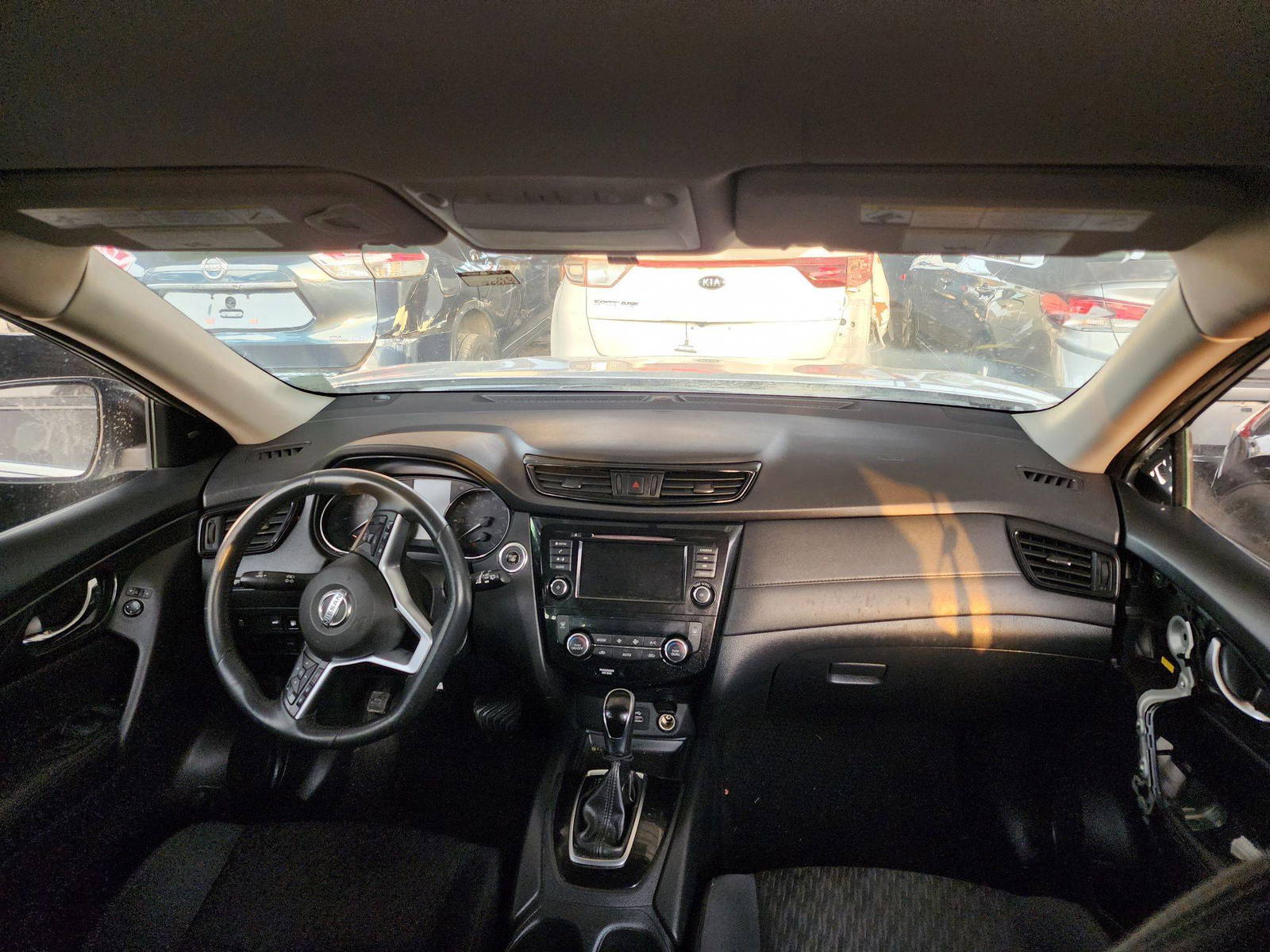 2018 NISSAN ROGUE — 125442 Miles — Lot 24096 — Souq - Marhaba Auctions Used Cars - Image 4