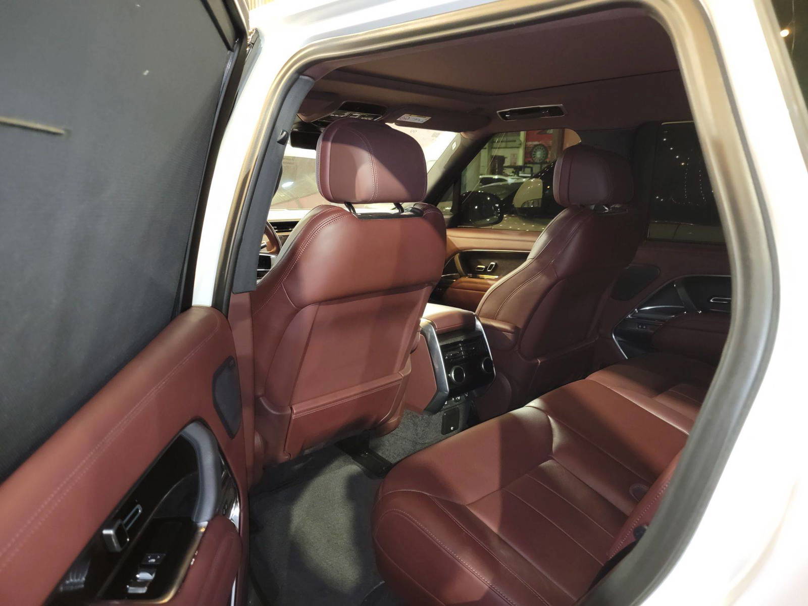 LAND ROVER RANGE ROVER VOGUE 2022 - Marhaba Auction Used Cars - Image 7