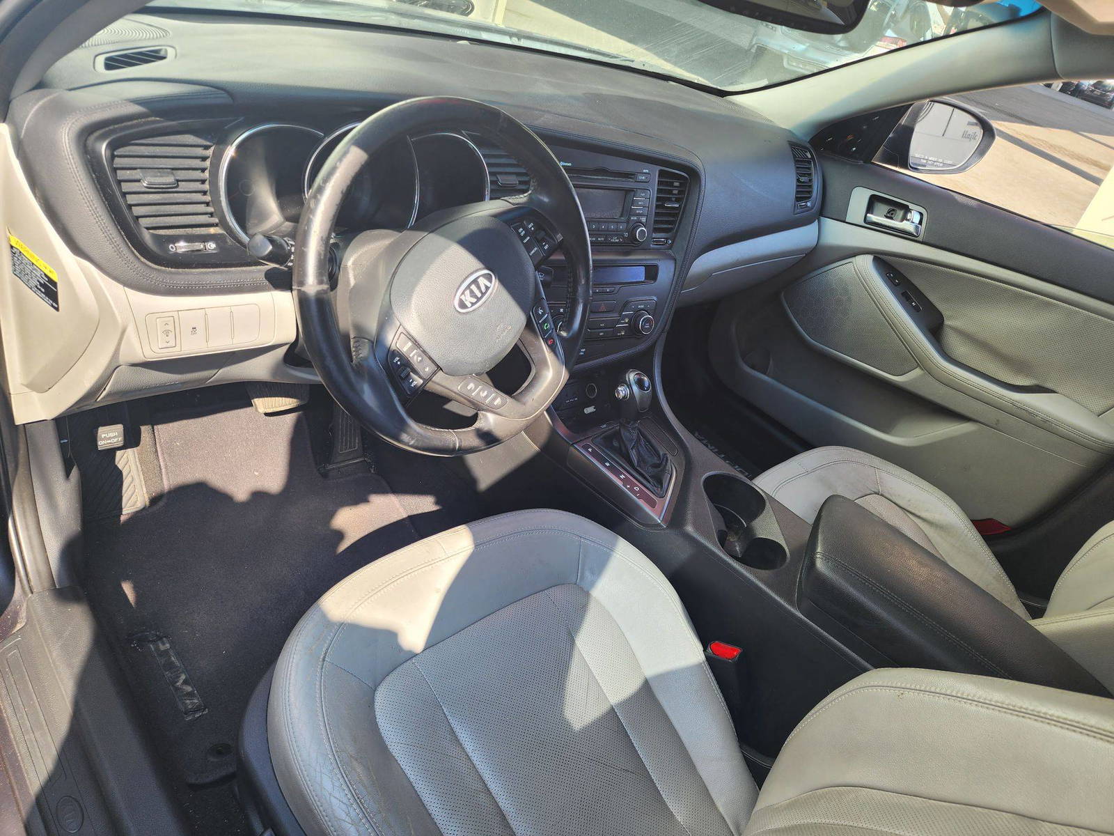 2011 KIA OPTIMA — 181512 Miles — Lot 52888123 - Marhaba Auctions Used Cars - Image 4