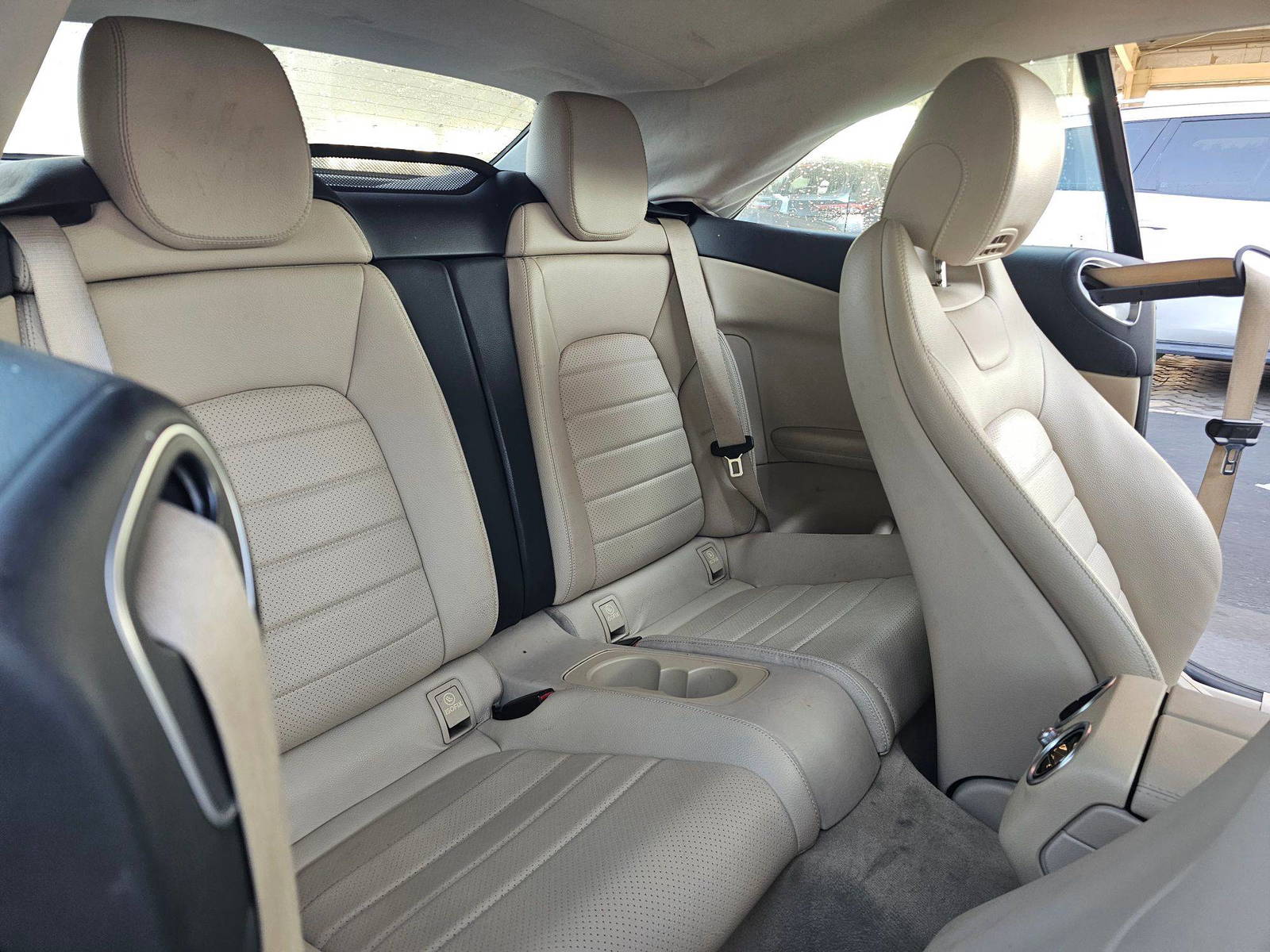 2017 MERCEDES BENZ C300 — 56299 Miles — Lot HF531507 — Souq - Marhaba Auctions Used Cars - Image 6