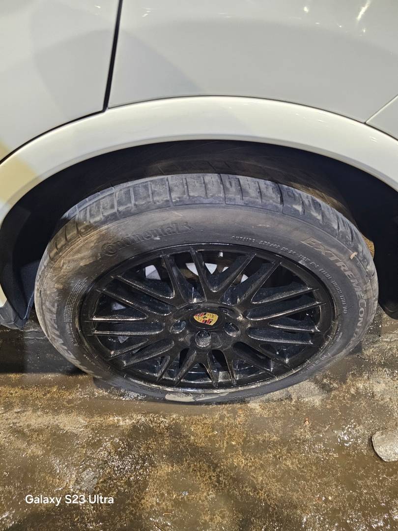 2017 PORSCHE Cayenne — 158557 Miles — Lot KA89891 — Main - Marhaba Auctions Used Cars - Image 6
