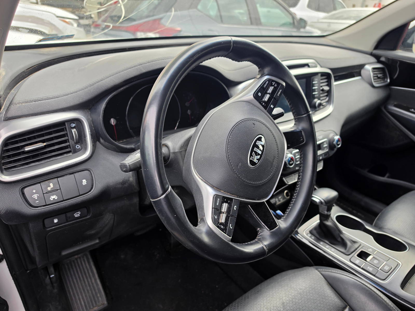 2019 KIA SORENTO — 129505 Miles — Lot 1KG494374 - Marhaba Auctions Used Cars - Image 11