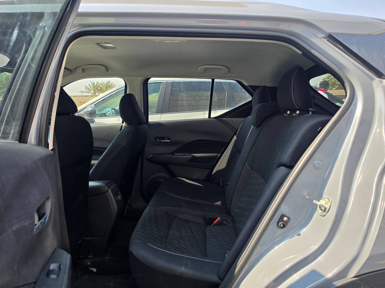 2022 NISSAN KICKS — 49069 KM — Lot 90309645 - Marhaba Auctions Used Cars - Image 7