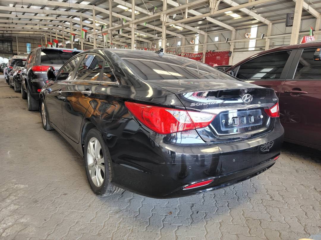 2010 HYUNDAI SONATA — 122817 KM — Lot 088774 — Ind. 12 - Marhaba Auctions Used Cars - Image 3