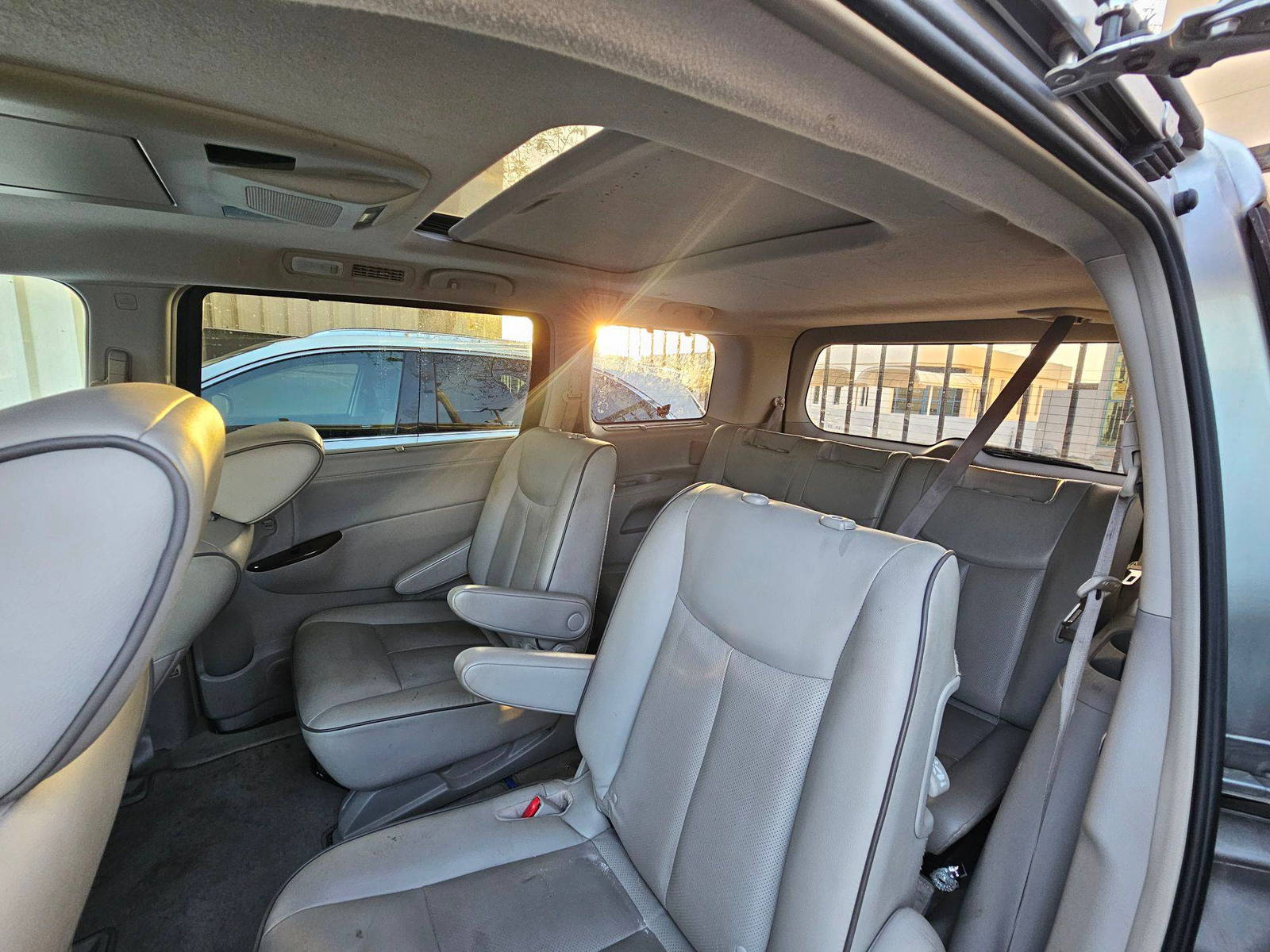 NISSAN QUEST 2015 - Marhaba Auction Used Cars - Image 7