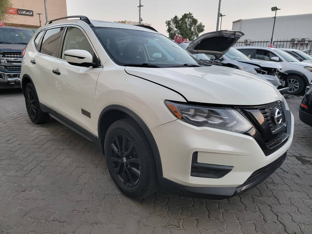 2017 NISSAN ROGUE — 71819 Miles — Lot C756823 — Main - Marhaba Auctions Used Cars - Image 3