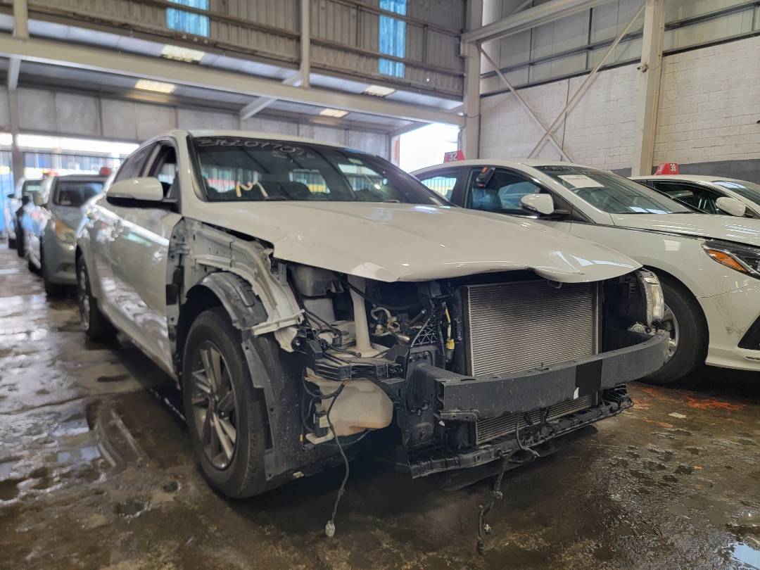 2019 KIA OPTIMA — 112276 Miles — Lot 38207709 — Main - Marhaba Auctions Used Cars - Image 4