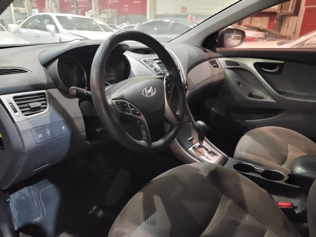2013 HYUNDAI ELANTRA — 215389 KM — Lot 1DH380227 — Main - Marhaba Auctions Used Cars - Image 6