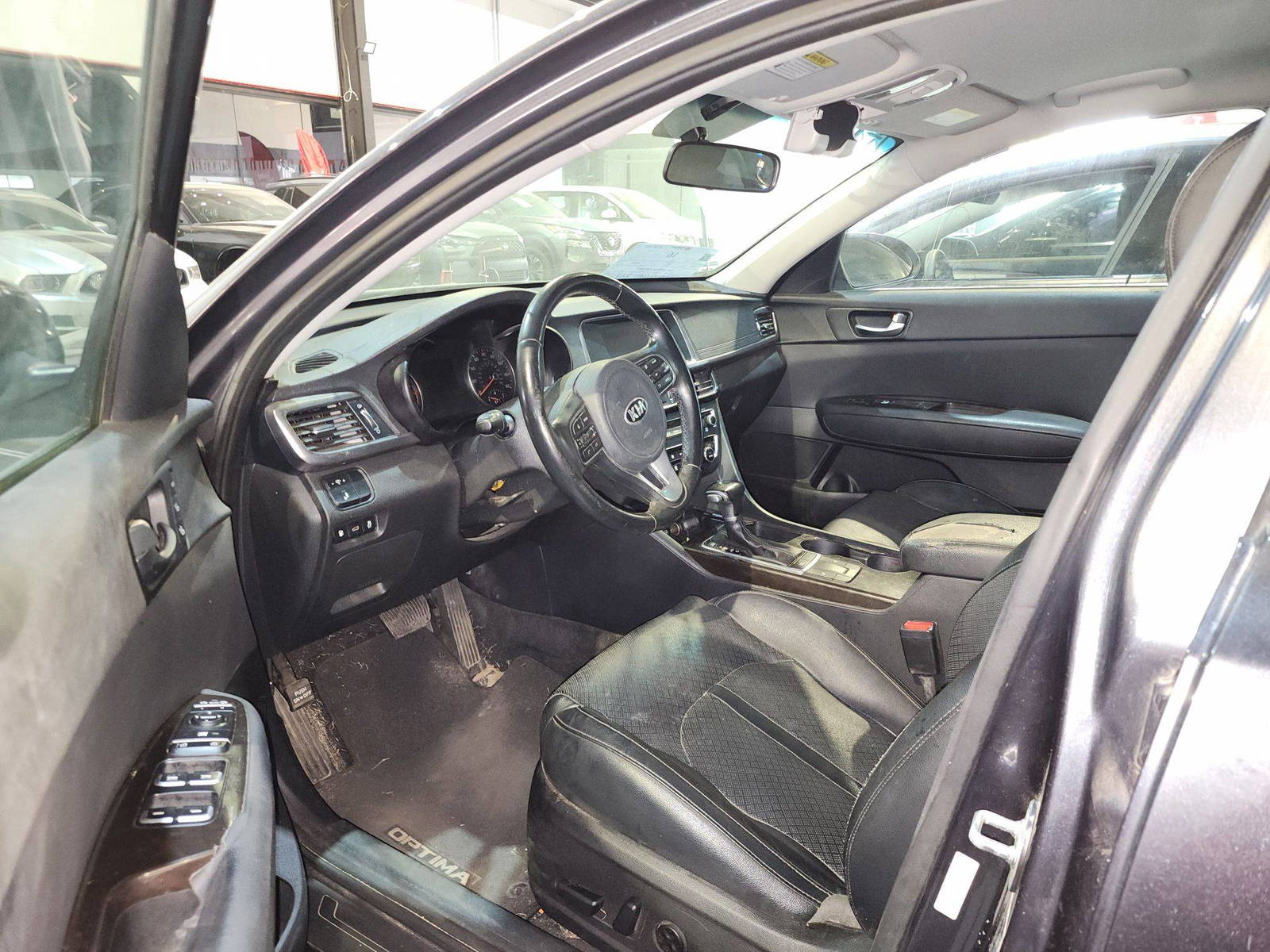 2018 KIA OPTIMA — 173560 Miles — Lot 49215305 — Al Quoz - Marhaba Auctions Used Cars - Image 9