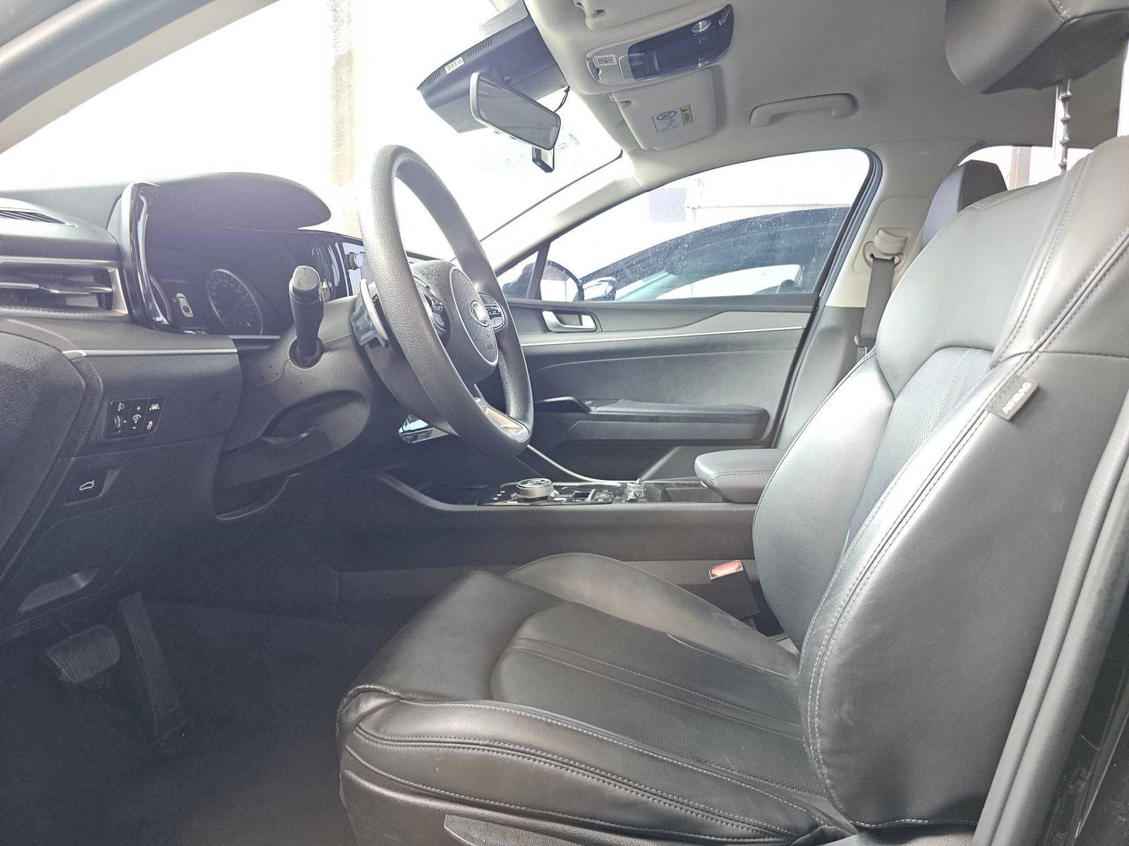 2020 KIA K5 — 75136 KM — Lot ABLA049026 — Souq - Marhaba Auctions Used Cars - Image 8