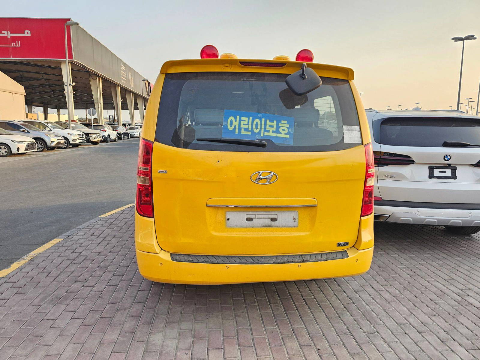 2009 HYUNDAI GRAND STAREX — 147074 KM — Lot JP9U152478 — Souq - Marhaba Auctions Used Cars - Image 6
